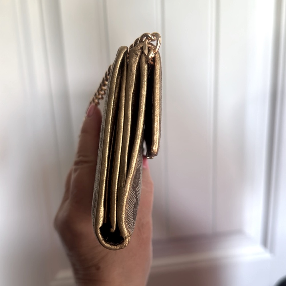 Gucci GG Monogram Wallet - Picture 7 of 13